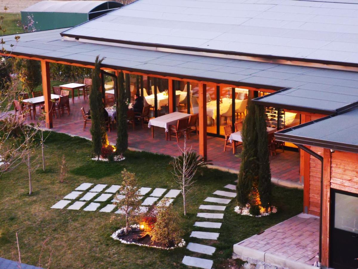 Te Aldo Hotel Kuraten Екстер'єр фото